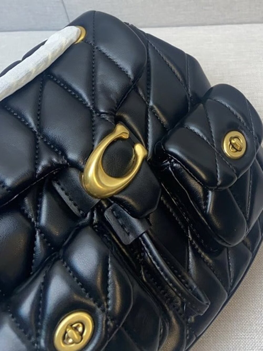 Coach Tabby 22 series small backpack - Picture 6 of 9